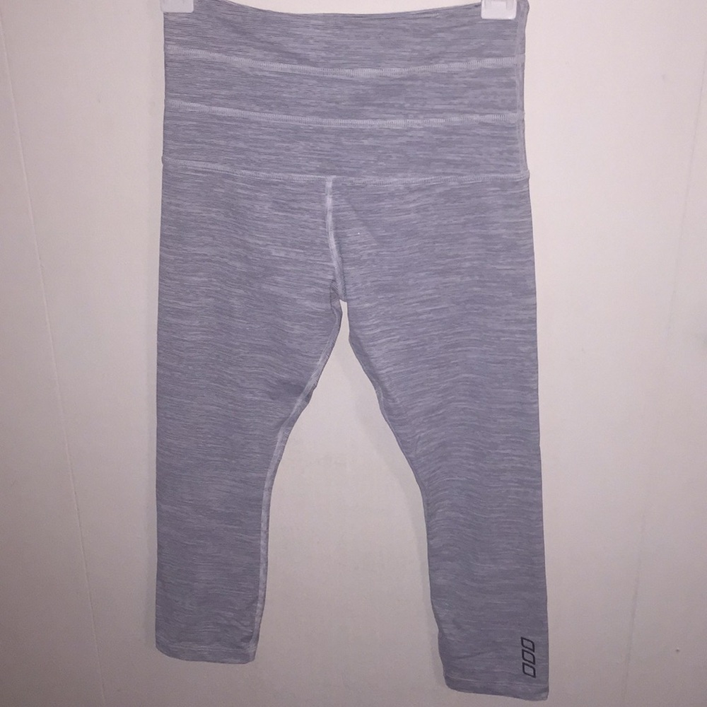 Lorna Jane High Waisted Capris